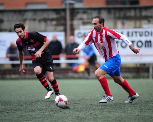 Juan Carlos en uno de nuestros partidos ante L'Entregu